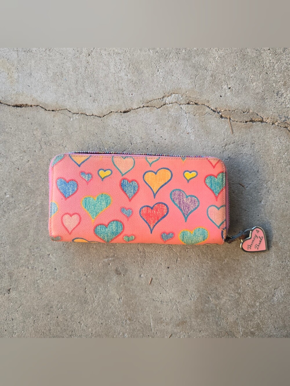 VTG Dooney & Bourke Rainbow Crayon Scribble Heart Pink Wallet